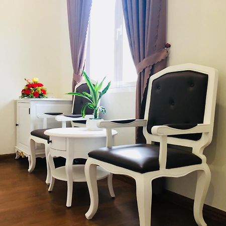 Carita Hotel Да Лат Екстериор снимка