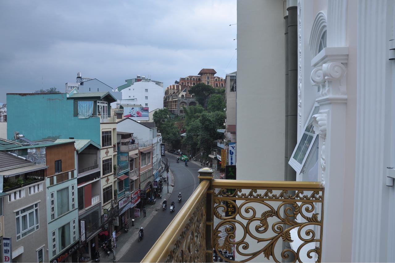 Carita Hotel Да Лат Екстериор снимка